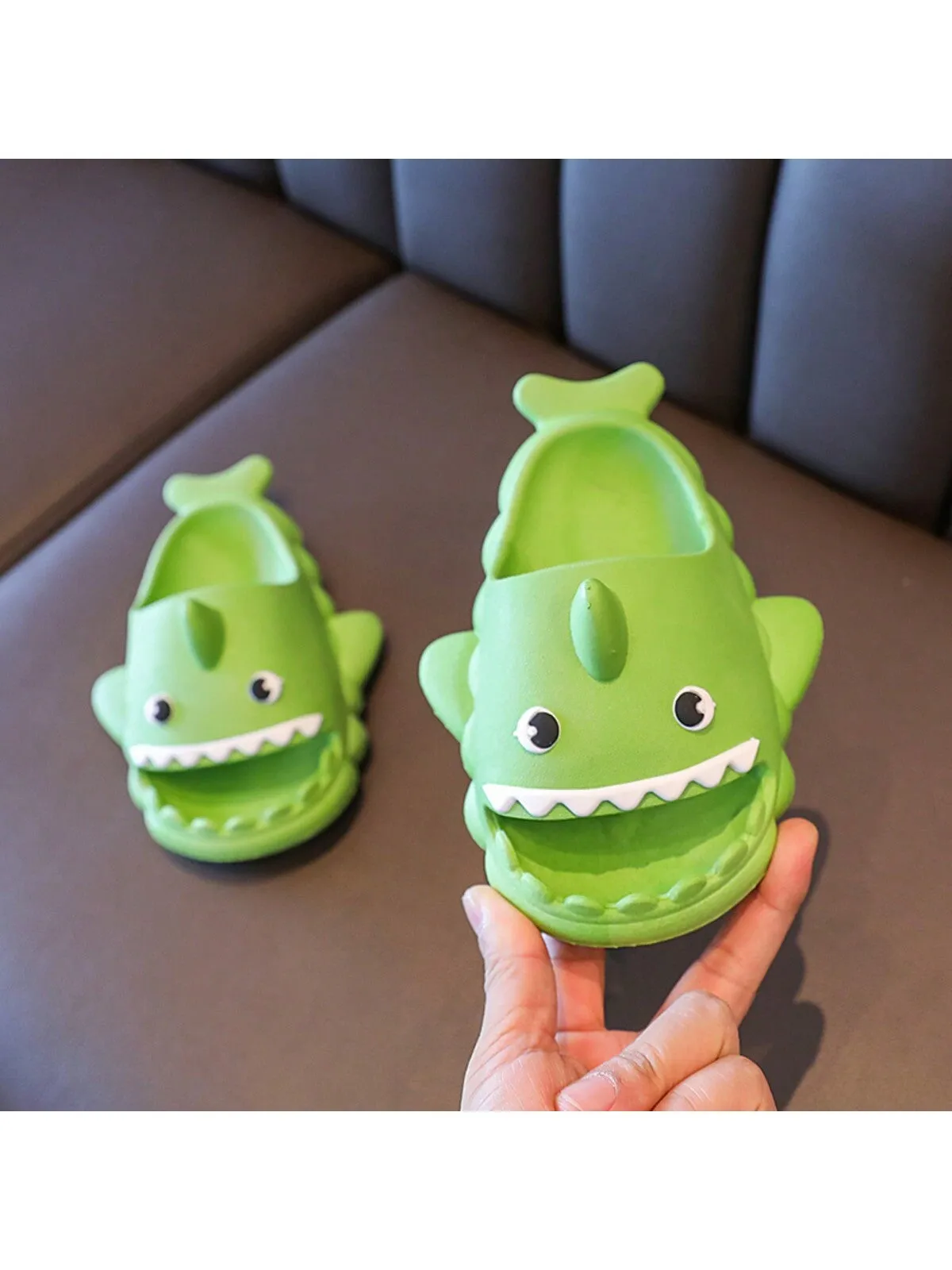 Children's Summer Cartoon Anti-Slip Soft Sole Cute Indoor House Slippers FD