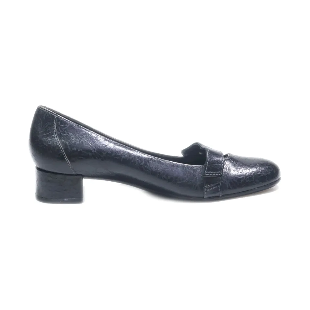 Clarks Mid-Heel Shoes Fabric Black Colour For Women
