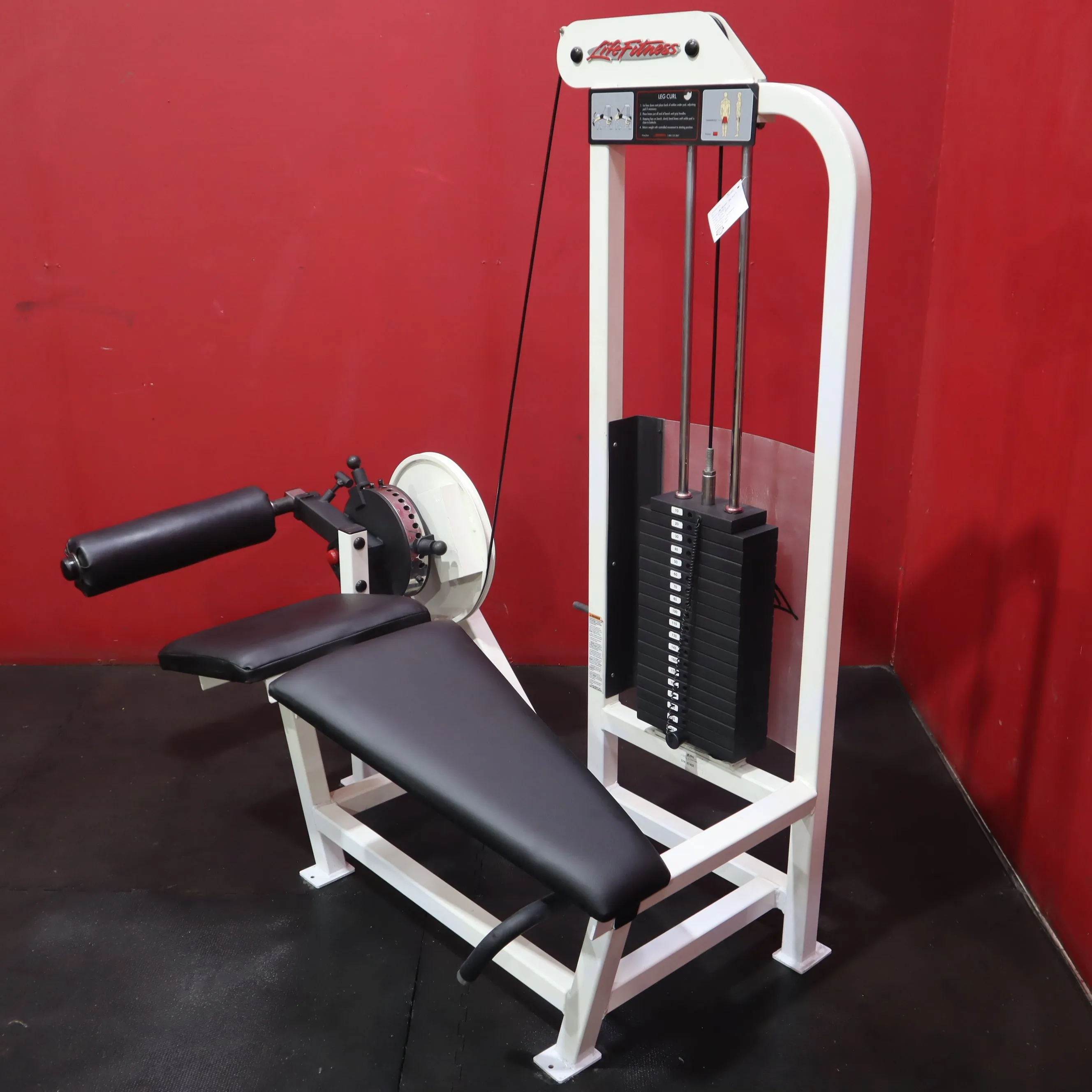 Life Fitness Prone Leg Curl (Refurbished)