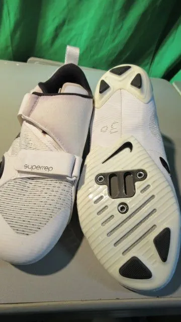 Like New Nike Superrep Indoor Cycling shoes Peloton White Womens - Size 7.5