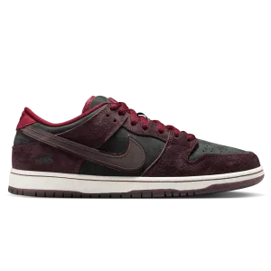 Nike SB x Riot Skate Shop Dunk Low Pro QS Skateboard Shoe - Mahogany/Dark Beetroot-Team Red-Sail