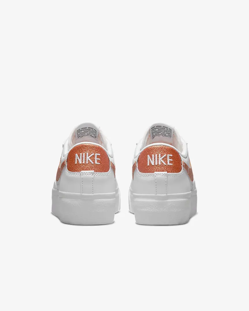 Nike W Blazer Low Platform - White / Sail / Copper