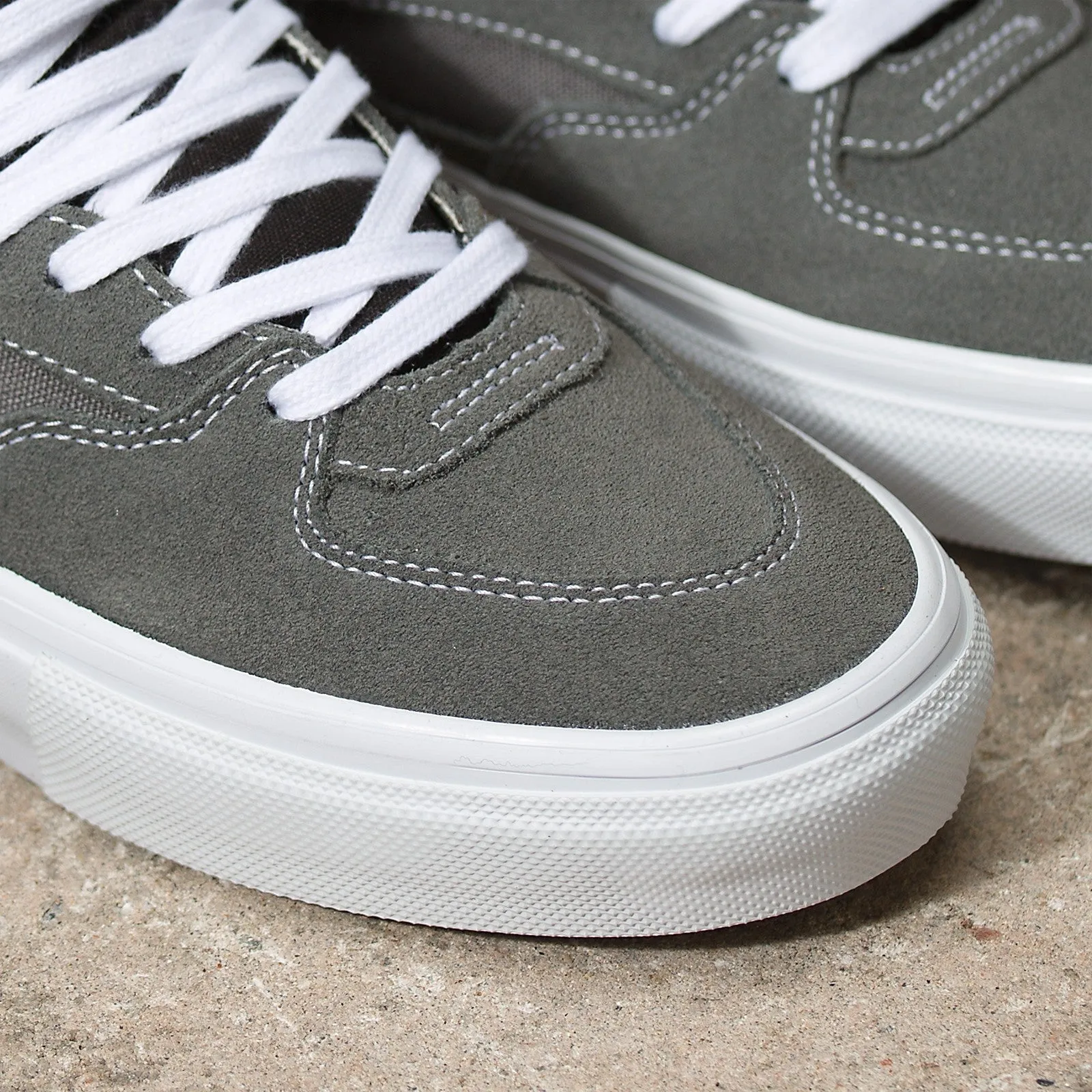 Vans Skate Half Cab Skateboard Shoe - Grey/White
