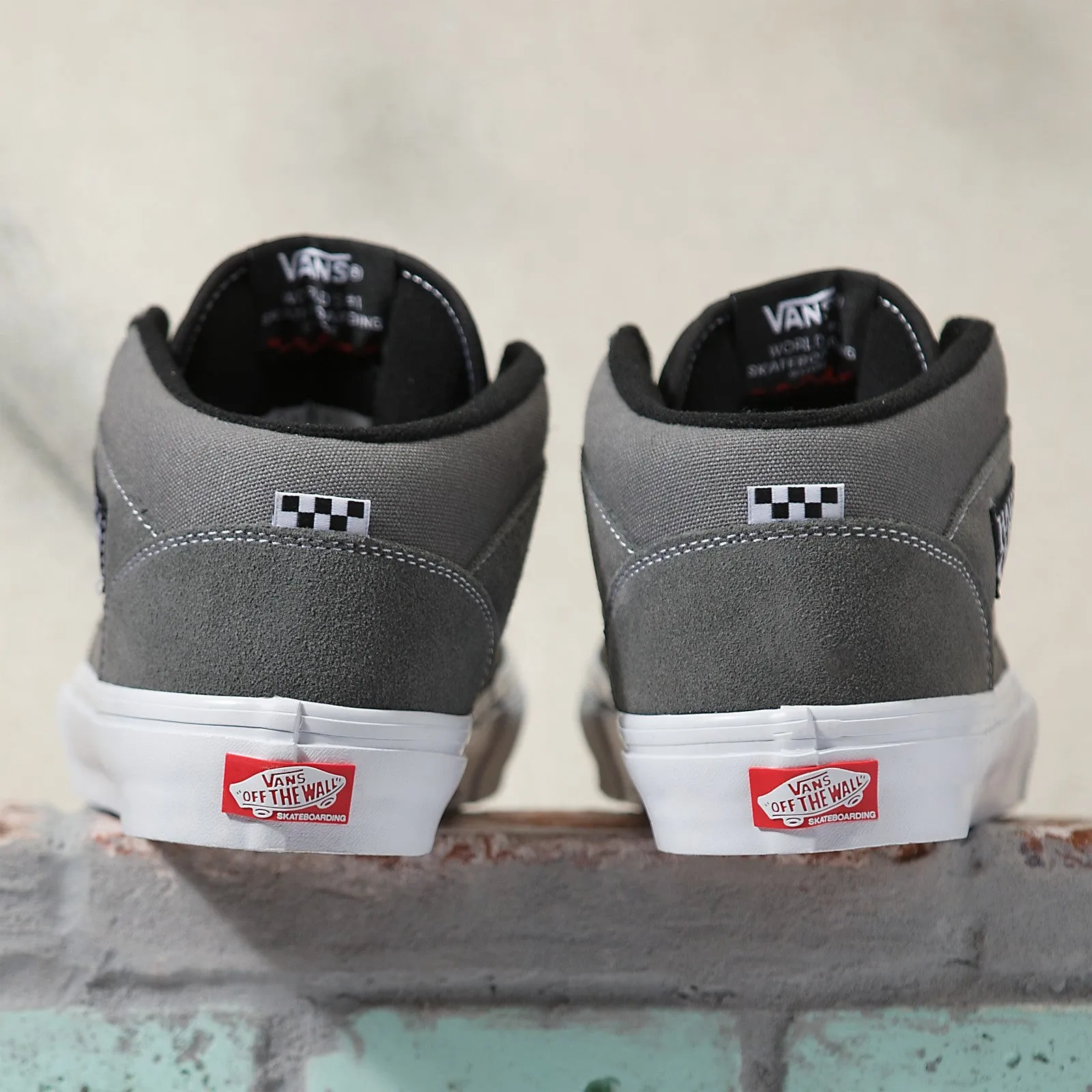 Vans Skate Half Cab Skateboard Shoe - Grey/White