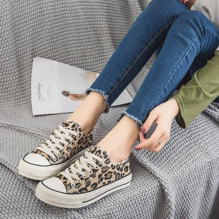 Women’s Lace Up Leopard Print Canvas Sneakers