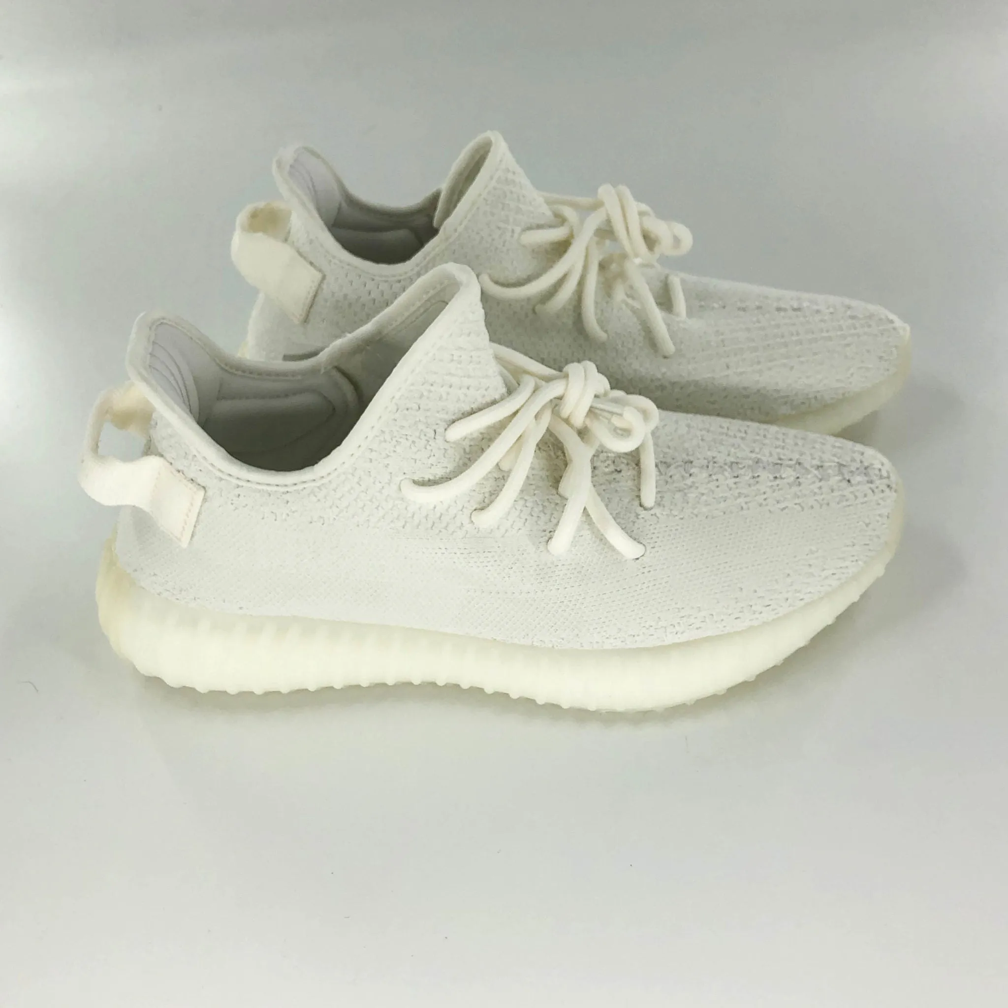 Yeezy Boost 350 V2